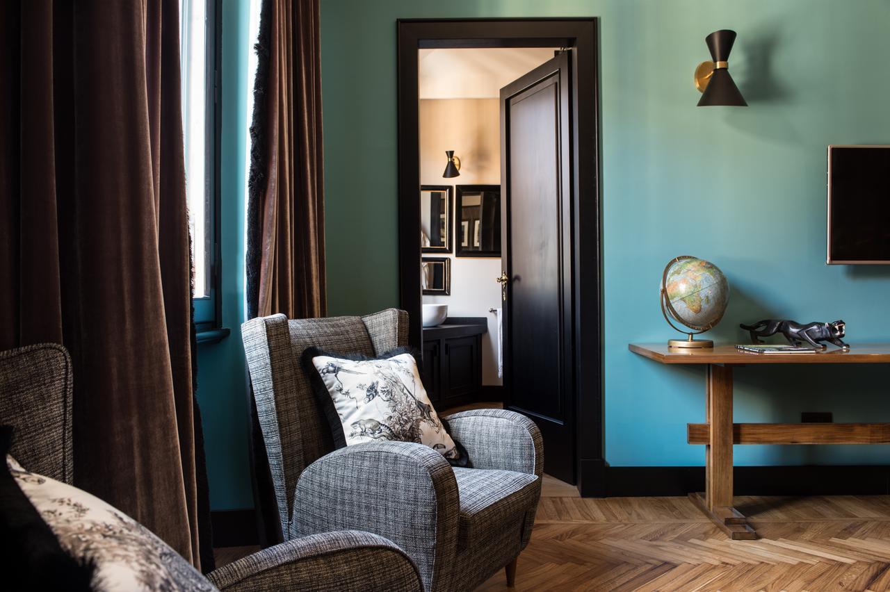 Velona'S Jungle Luxury Suites Флоренция Экстерьер фото
